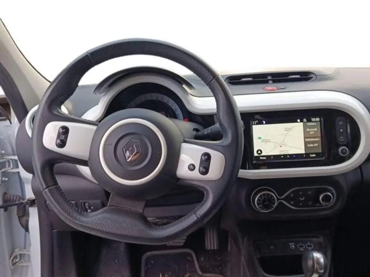 Renault Twingo usata a Sassari (7)