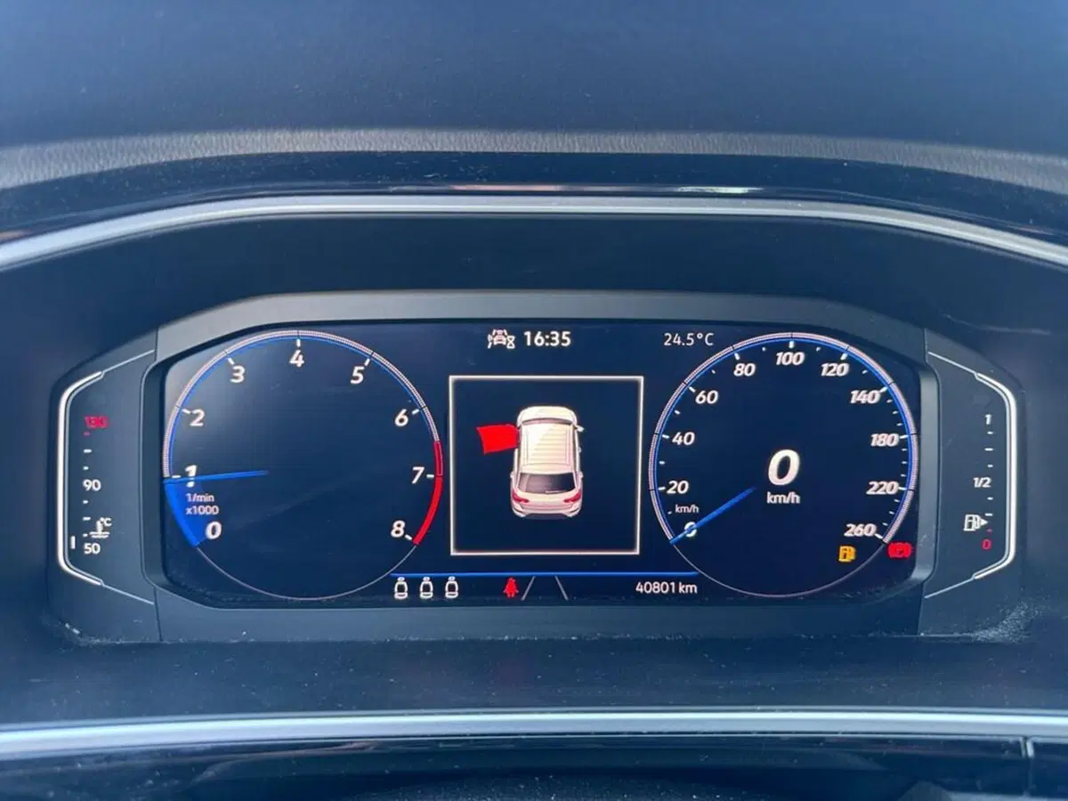 Volkswagen T-Roc usata a Ravenna (12)