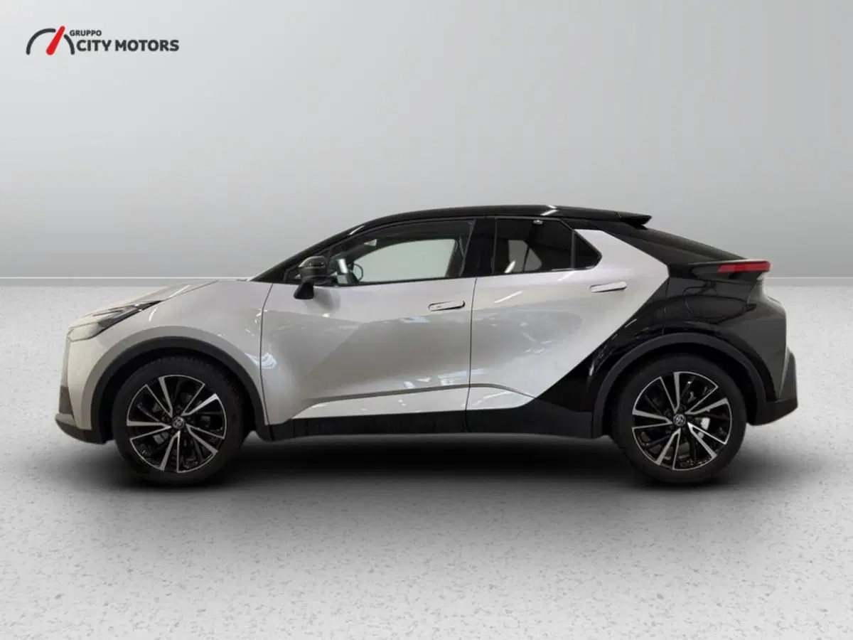 Toyota Toyota C-HR usata a Monza e Brianza (4)