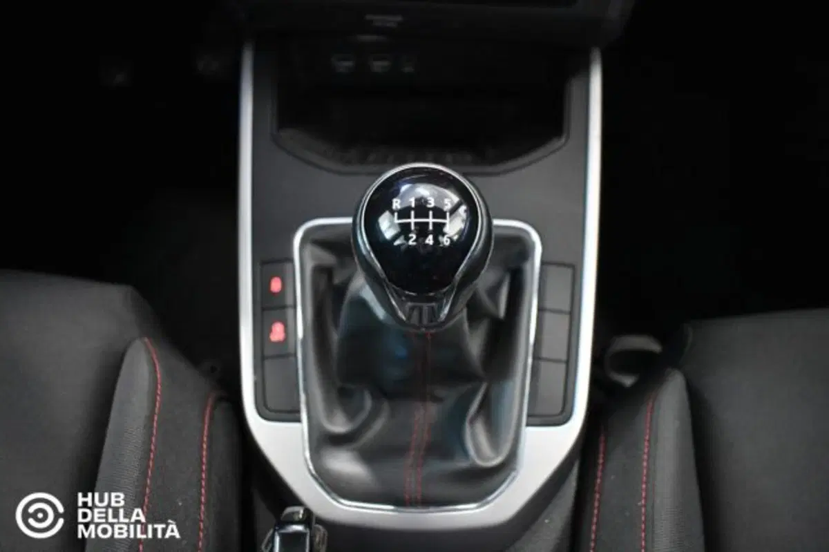 SEAT Arona usata a Perugia (12)