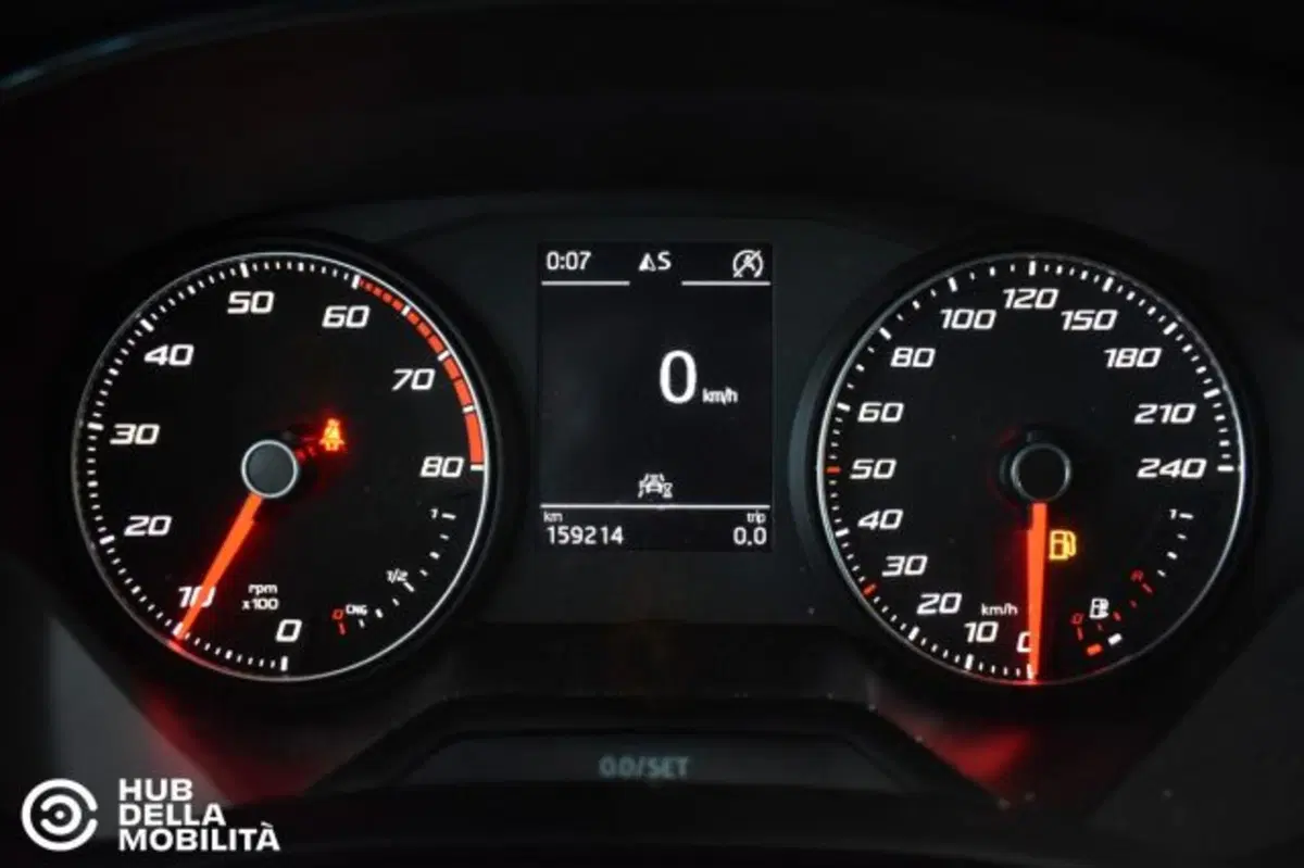 SEAT Arona usata a Perugia (8)