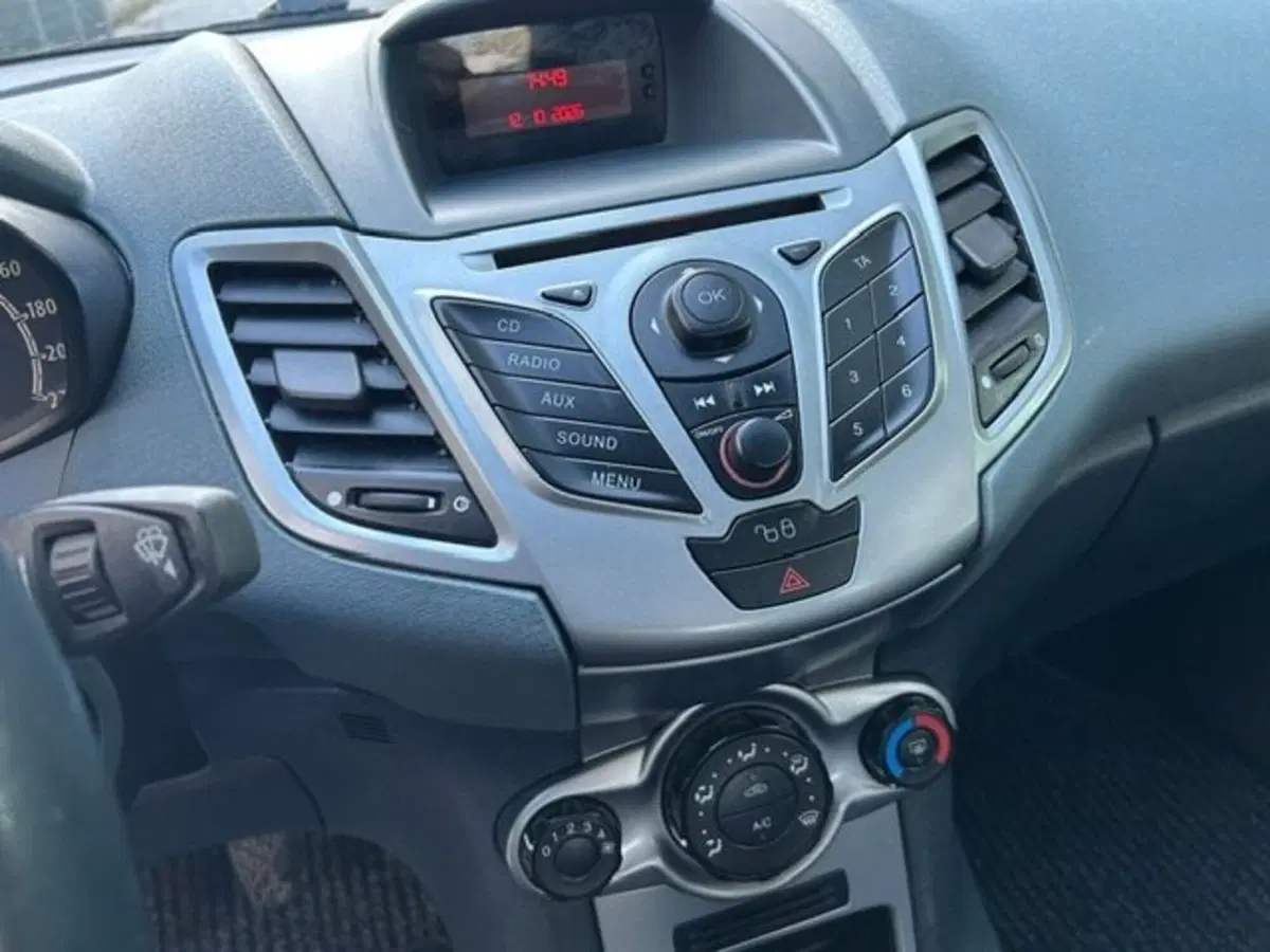 Ford Fiesta usata a Cuneo (14)