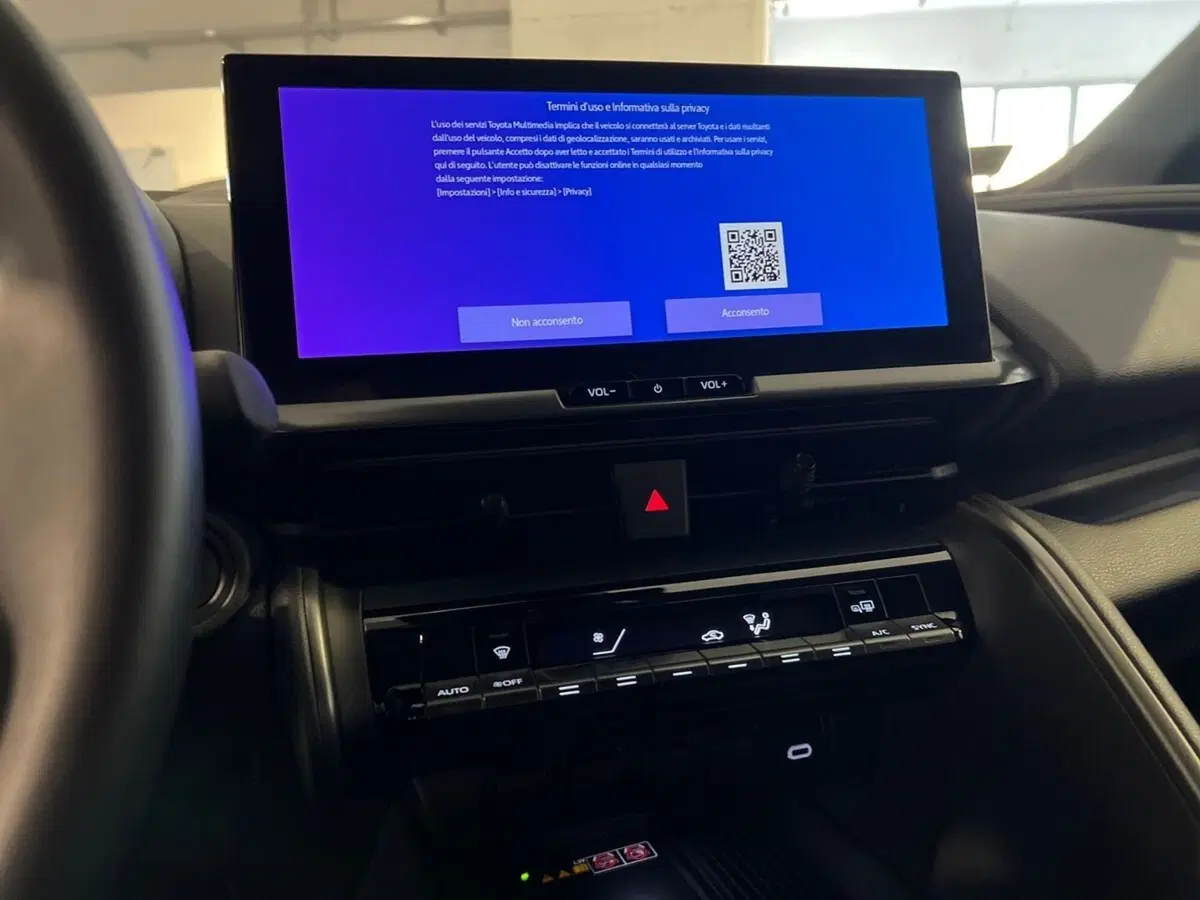 Toyota Toyota C-HR usata a Genova (9)