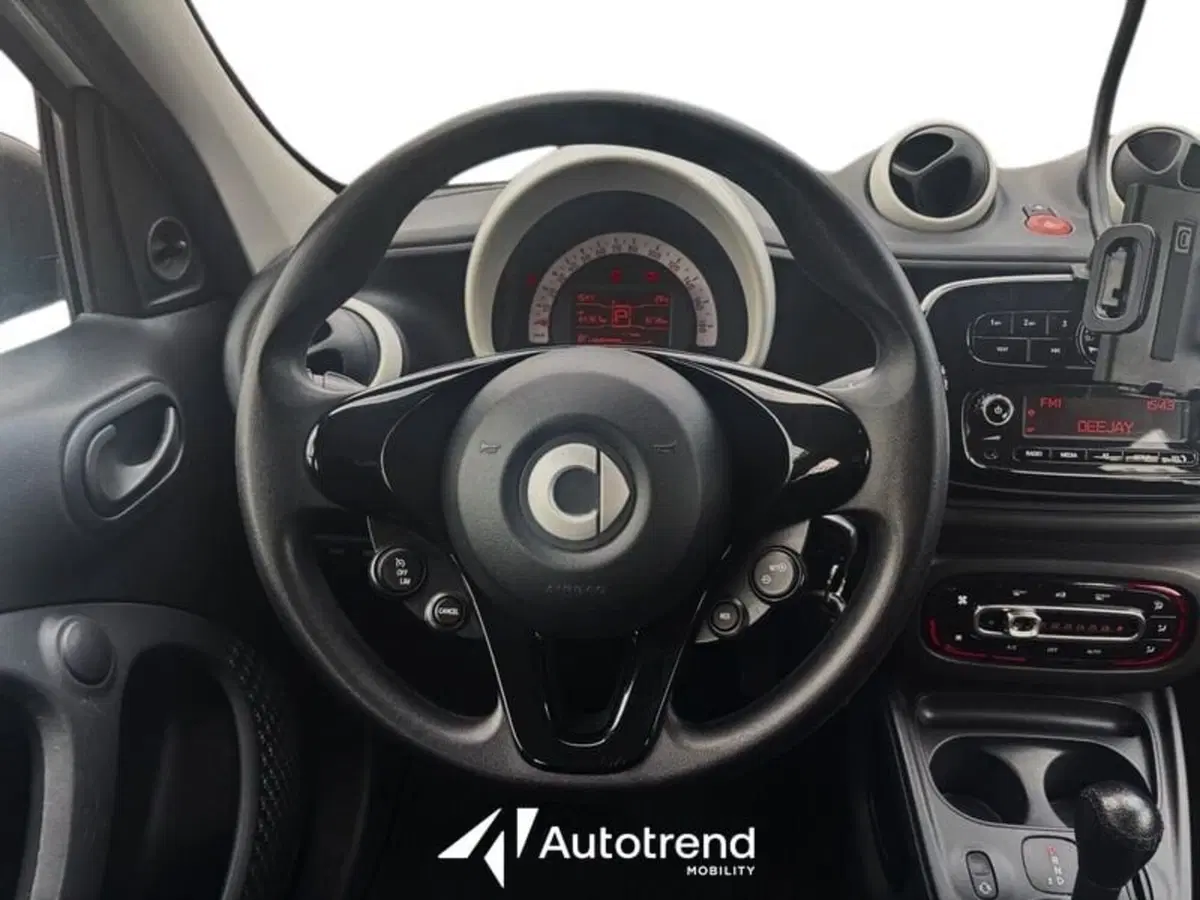 smart forfour usata a Lecce (11)