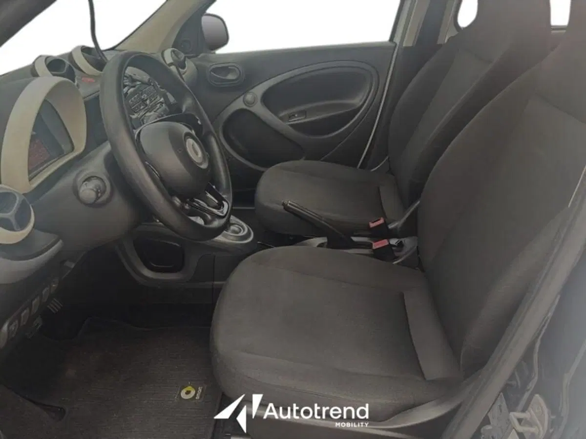 smart forfour usata a Lecce (6)
