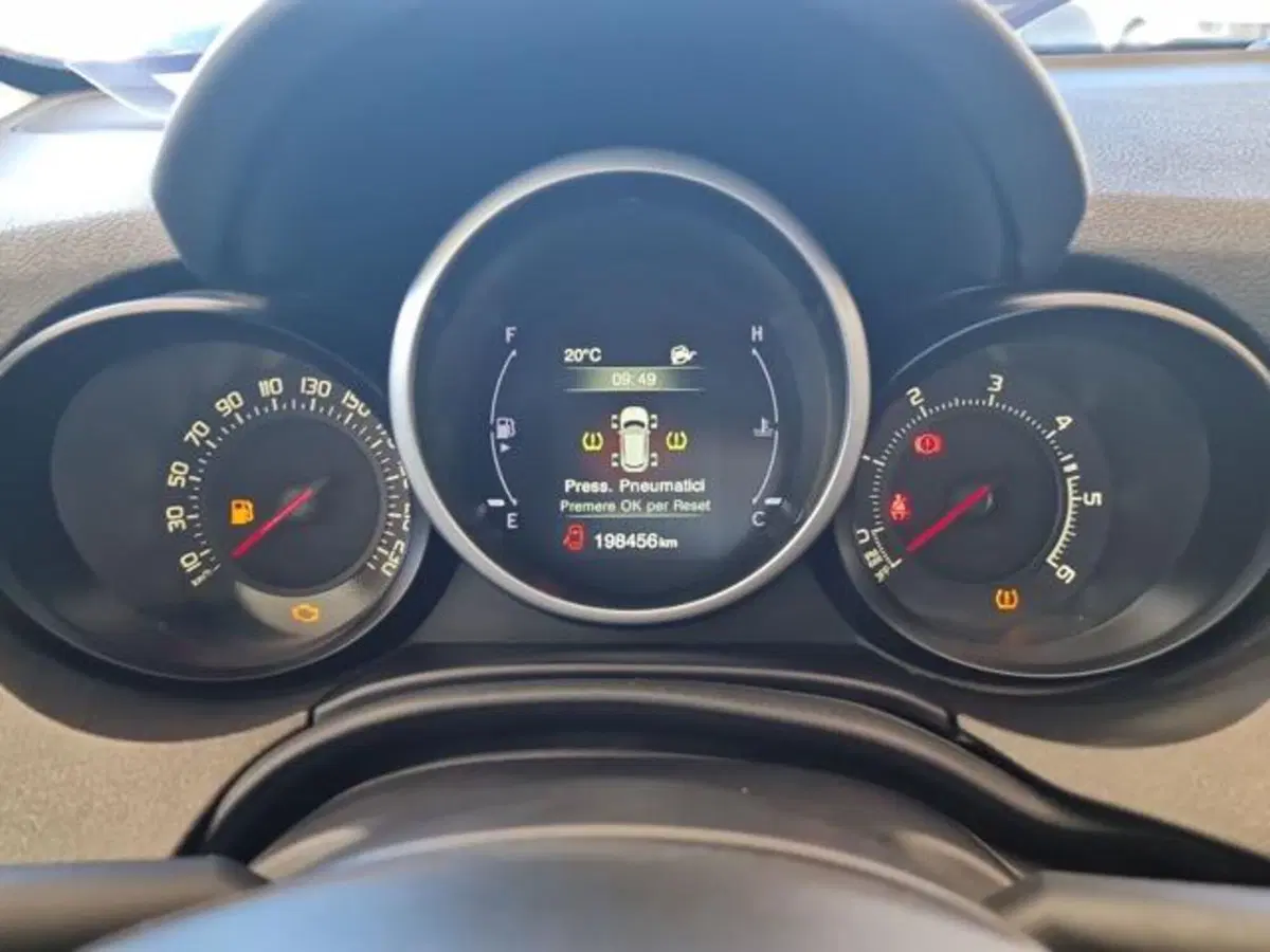 Fiat 500X usata a Salerno (11)