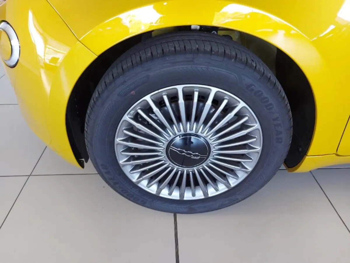 Fiat 500 nuova a Pordenone (6)