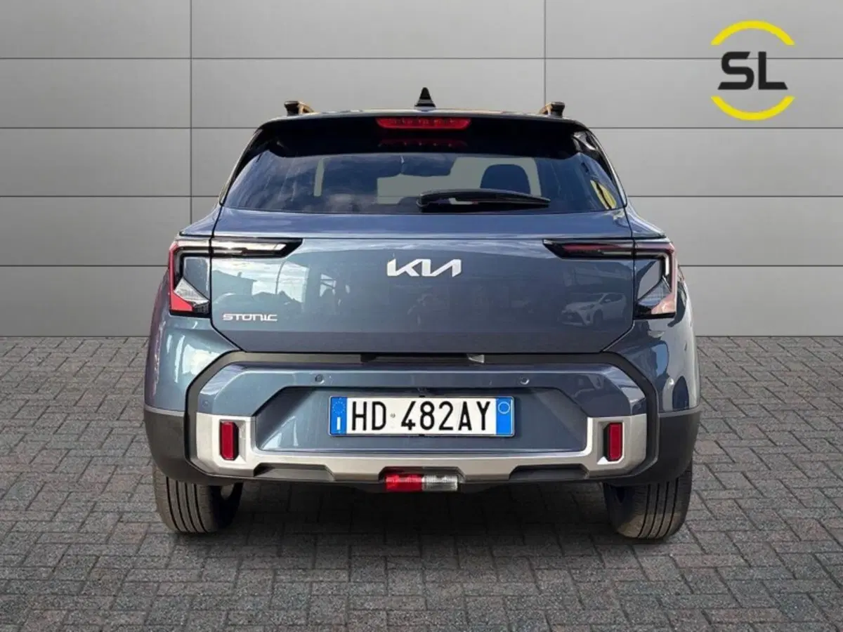 Kia Stonic usata a Lecco (5)