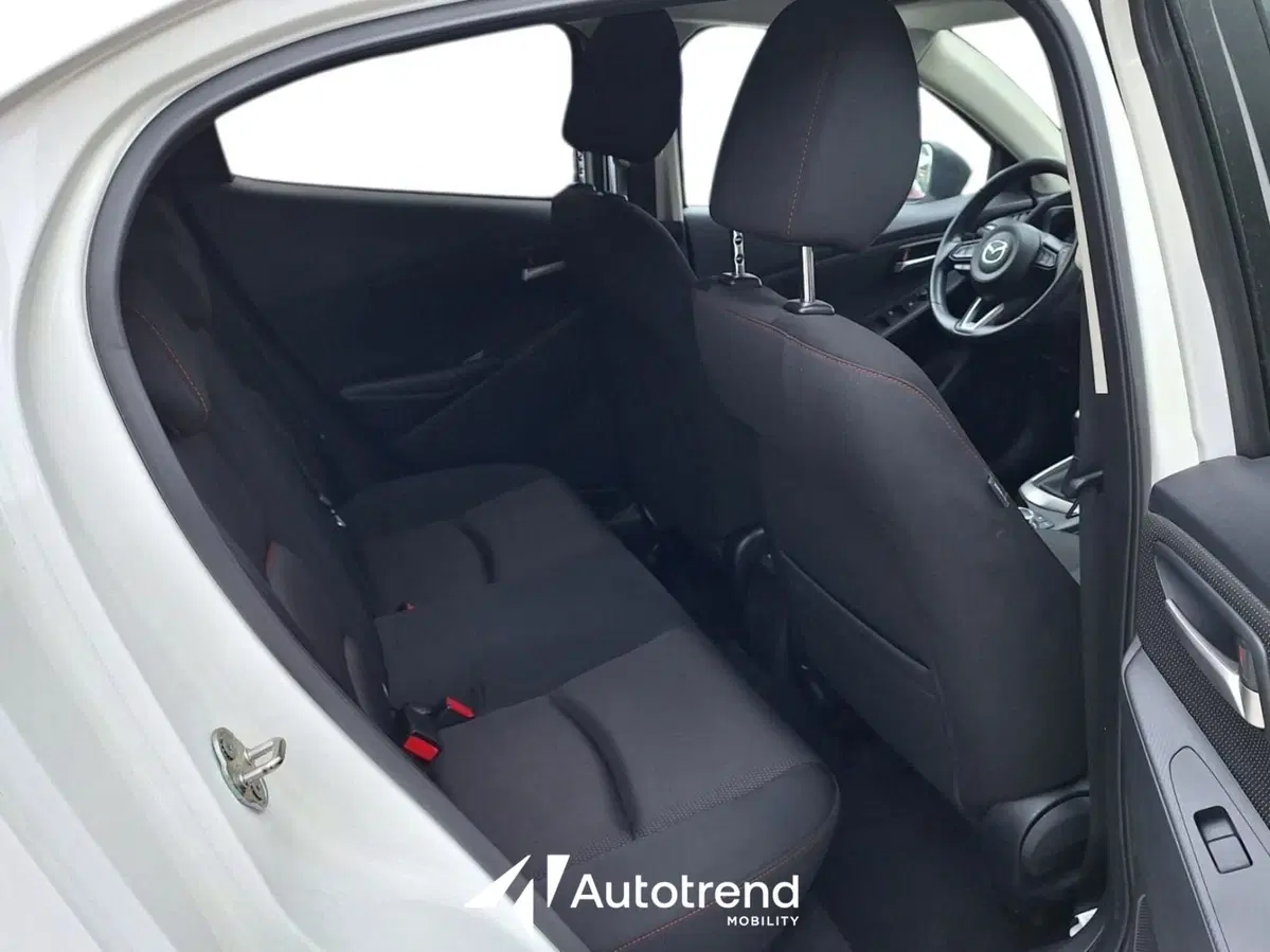 Mazda Mazda2 usata a Bari (13)