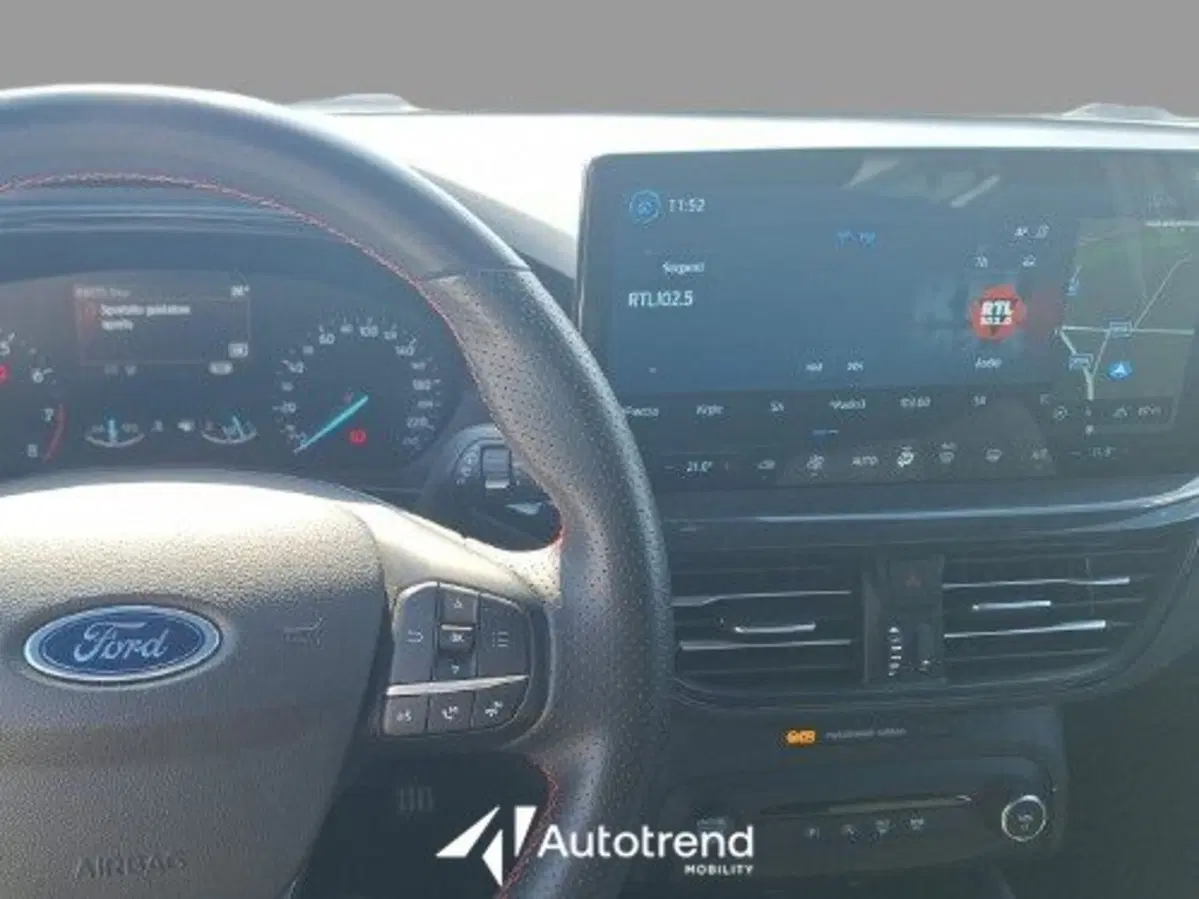 Ford Focus usata a Bari (16)