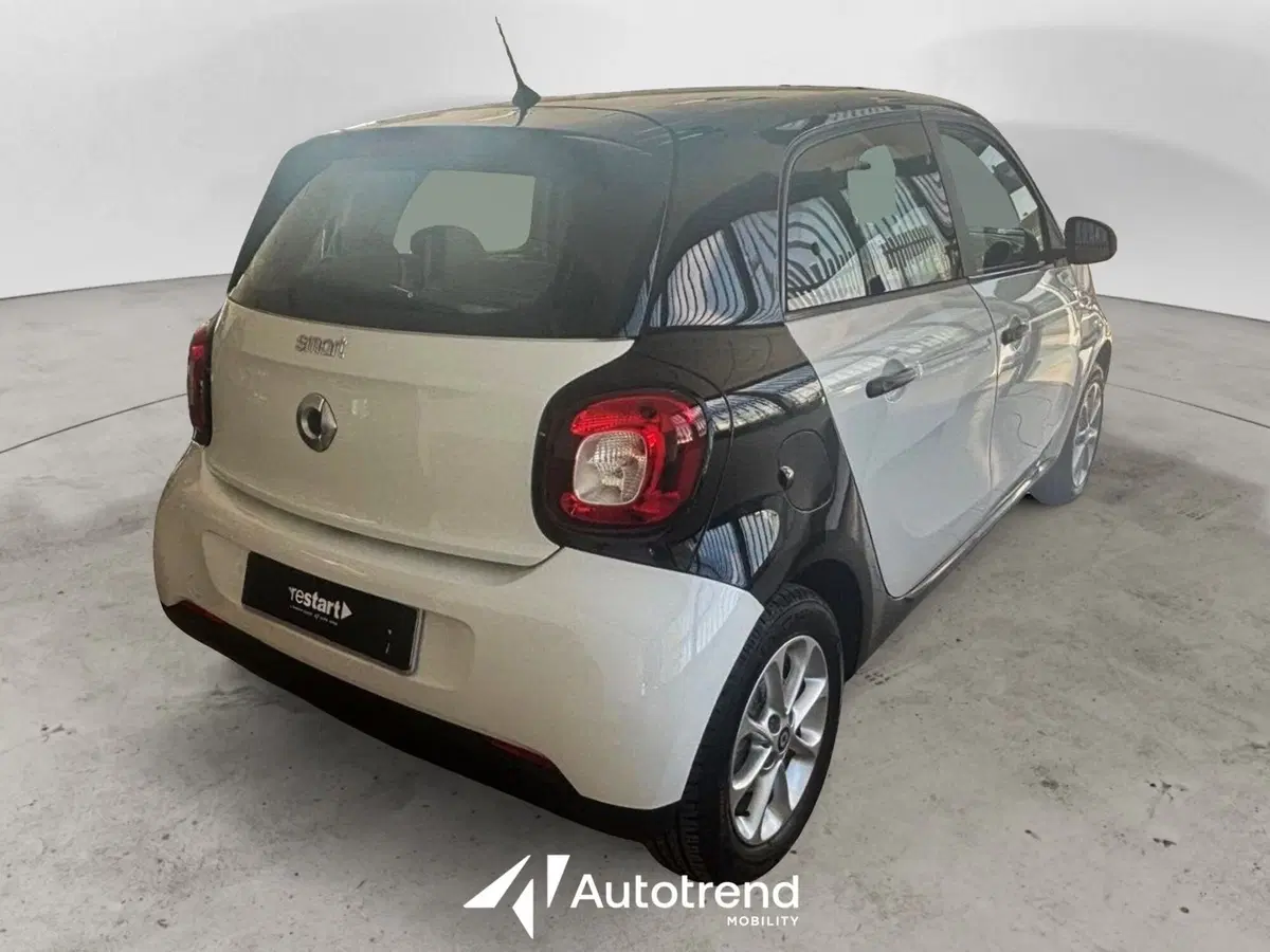 smart forfour usata a Bari (2)