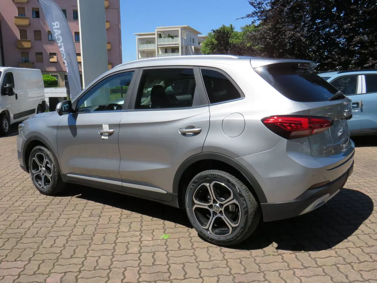 Mg ZS nuova a Monza e Brianza (5)