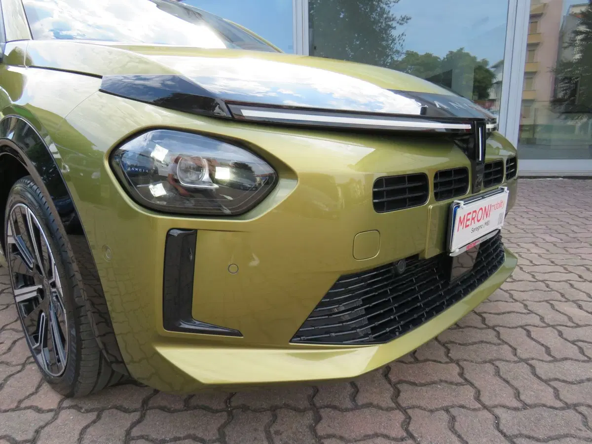 Lancia Ypsilon usata a Monza e Brianza (4)