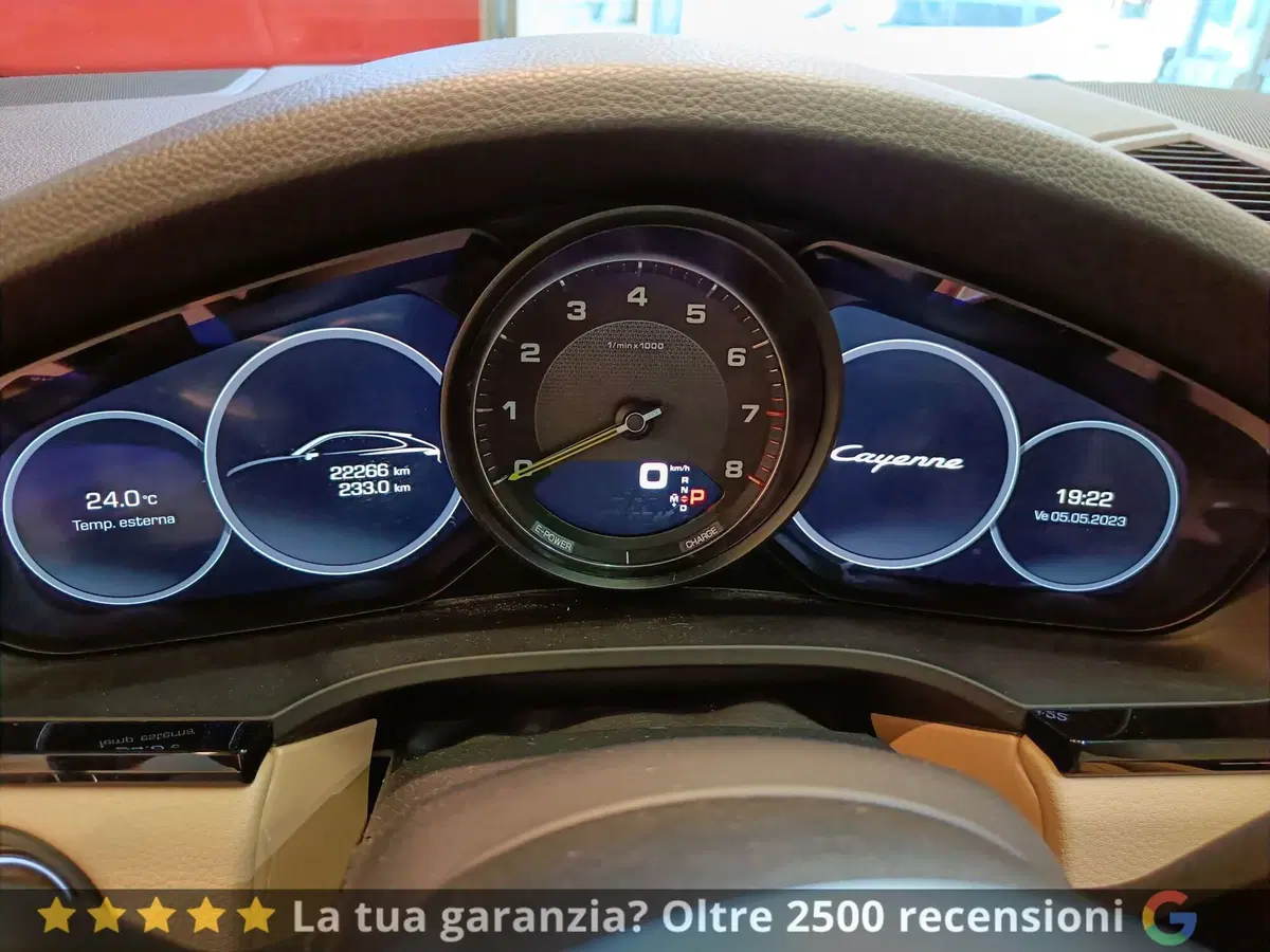 Porsche Cayenne usata a Pistoia (12)