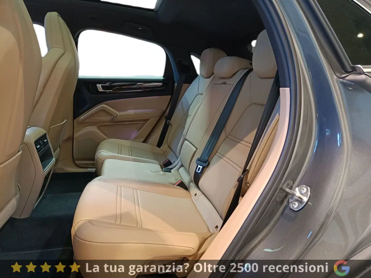 Porsche Cayenne usata a Pistoia (15)