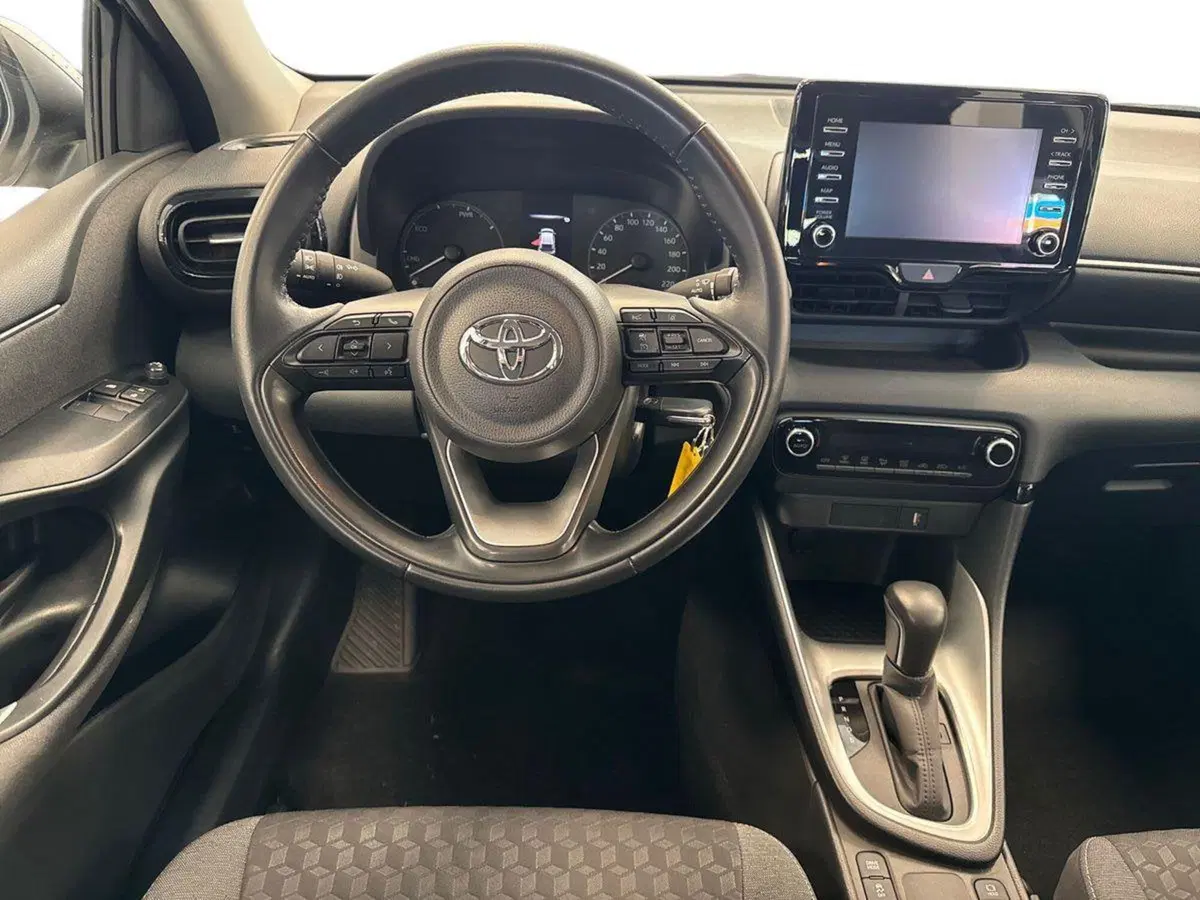 Toyota Yaris Cross usata a Prato (11)