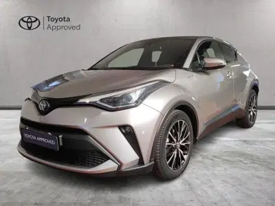 Toyota Toyota C-HR 1.8 Hybrid E-CVT Lounge del 2020 usata a Milano