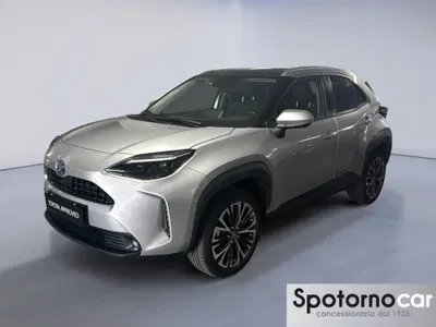 Toyota Yaris Cross 1.5h GR Sport Black Sky fwd 116cv e-cvt del 2023 usata a Milano