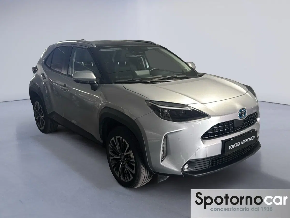 Toyota Yaris Cross usata a Milano (6)