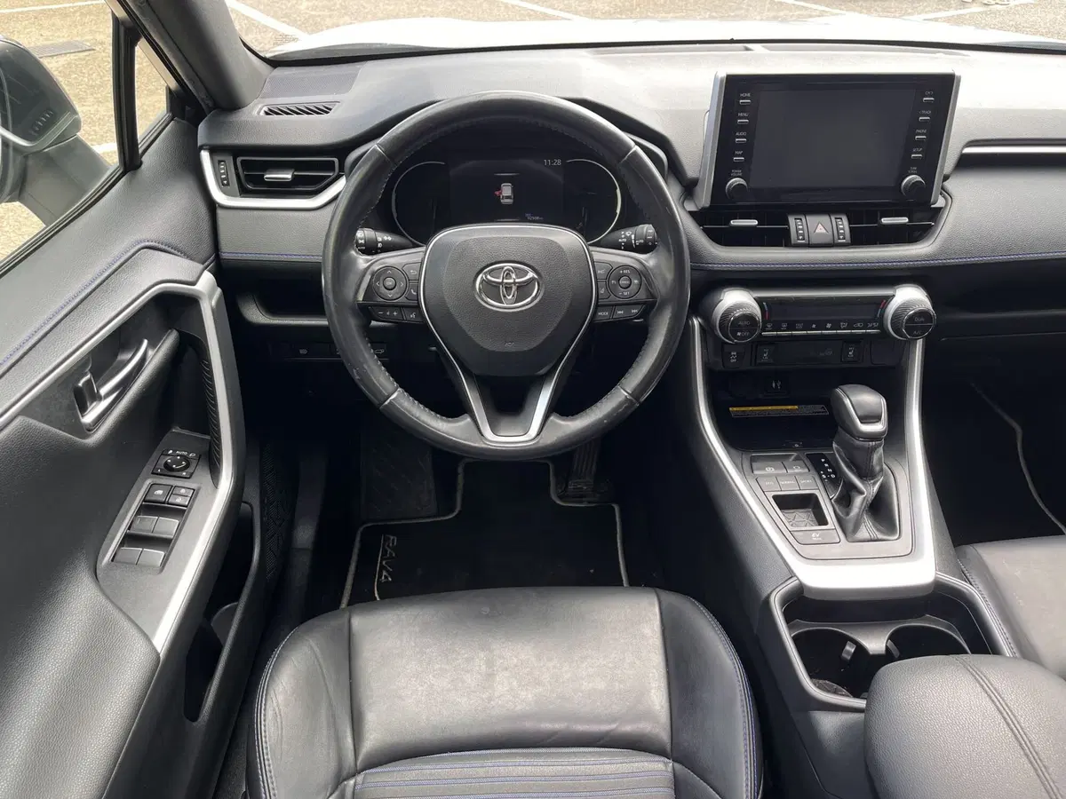 Toyota Rav4 usata a Modena (8)