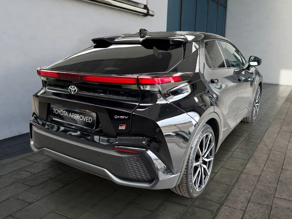 Toyota Toyota C-HR usata a Modena (7)