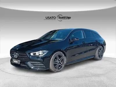 Mercedes-Benz CLA Shooting Brake 200 d AMG Line Premium Plus auto del 2023 usata a Cascina