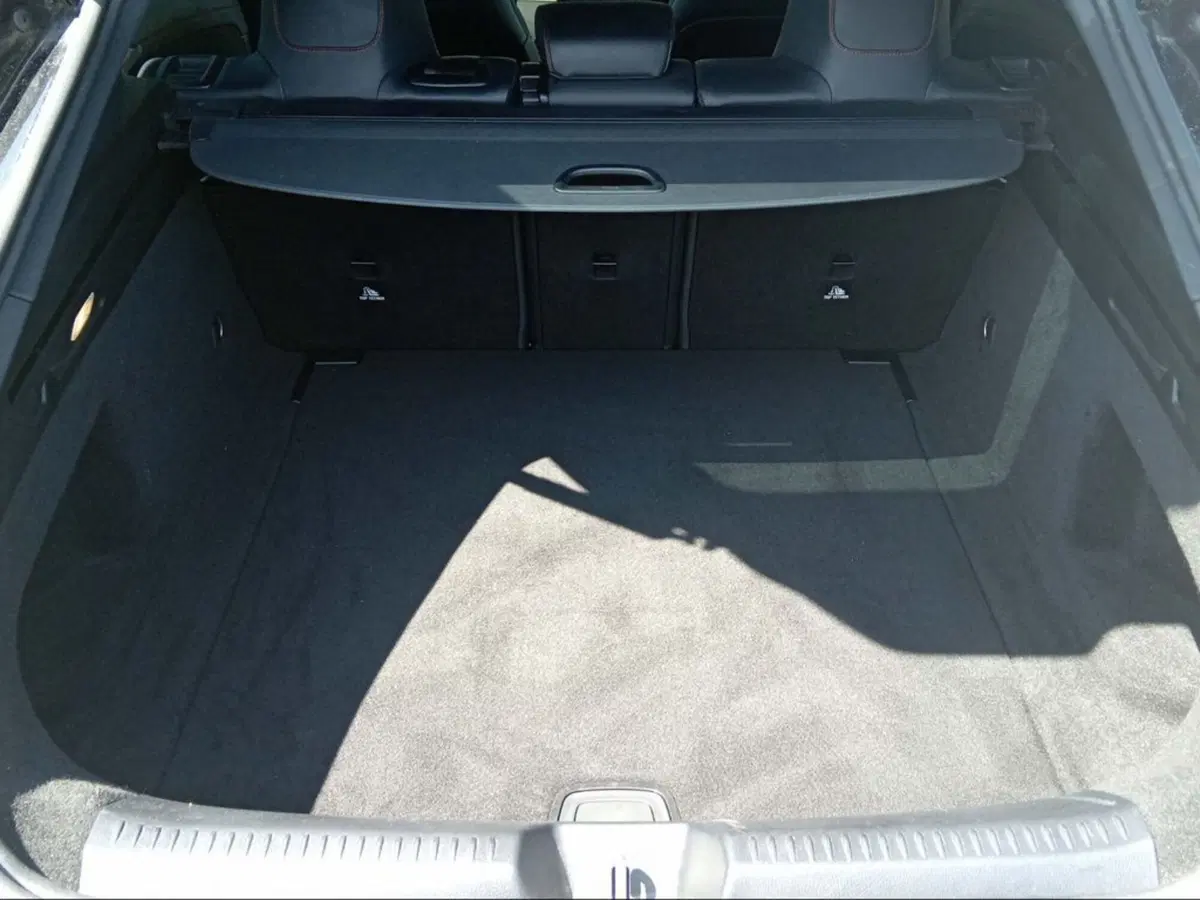 Mercedes-Benz CLA Shooting Brake usata a Pisa (16)