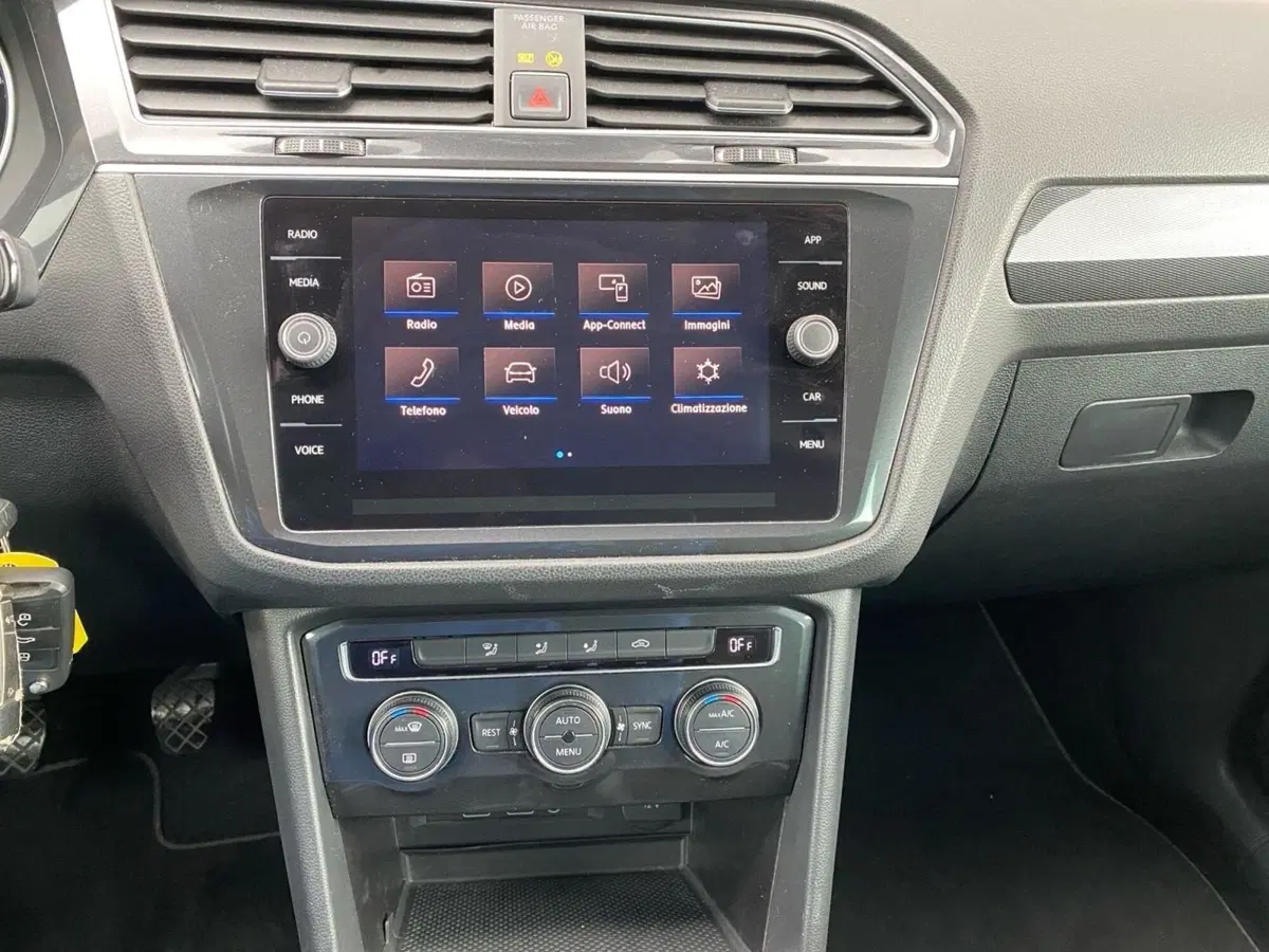 Volkswagen Tiguan usata a Bologna (12)