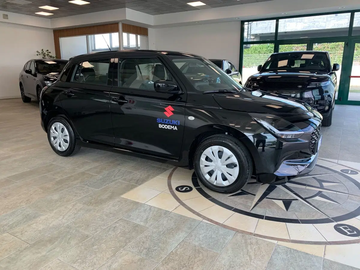 Suzuki Swift usata a Latina (4)