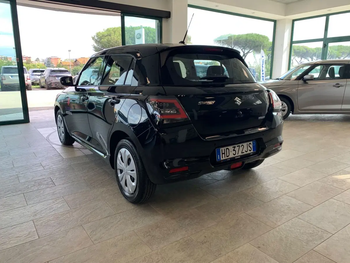 Suzuki Swift usata a Latina (6)
