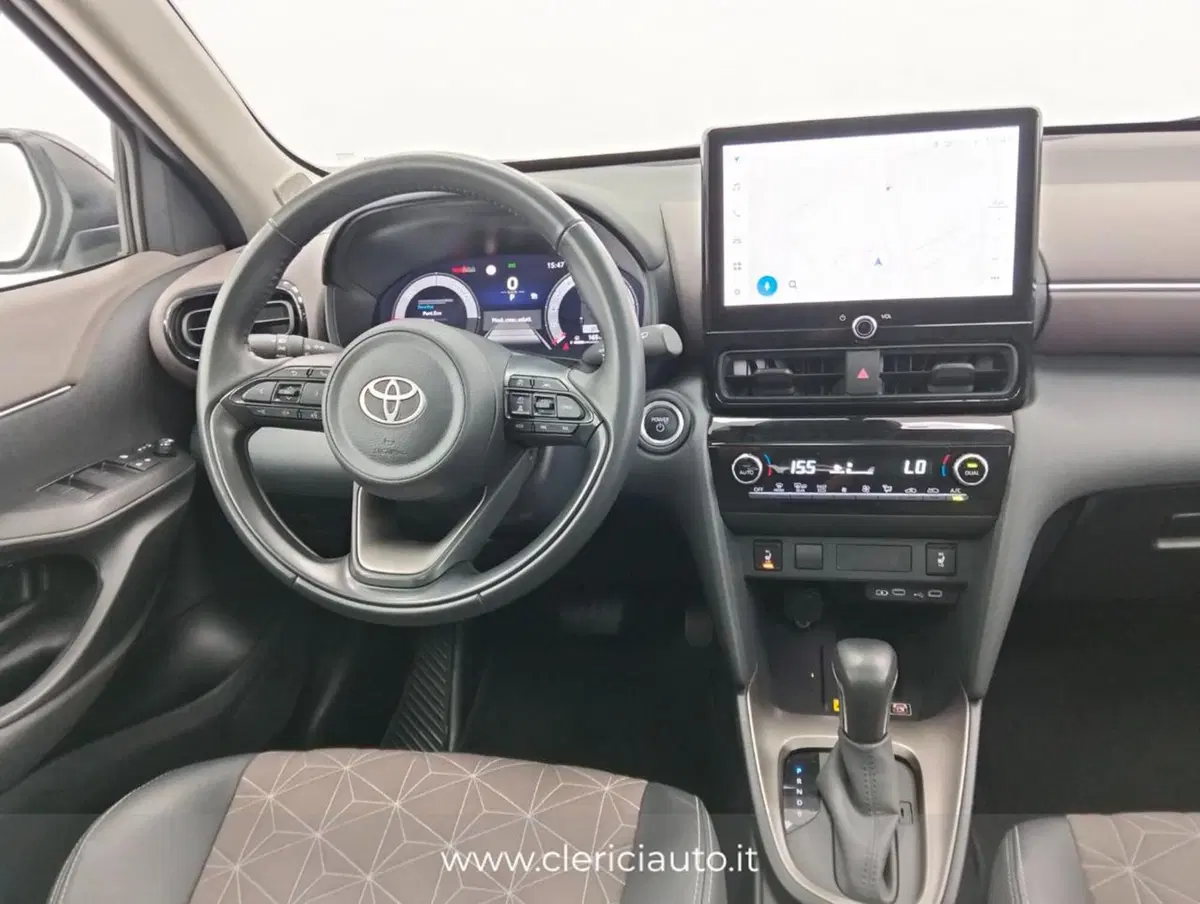 Toyota Yaris Cross usata a Como (10)