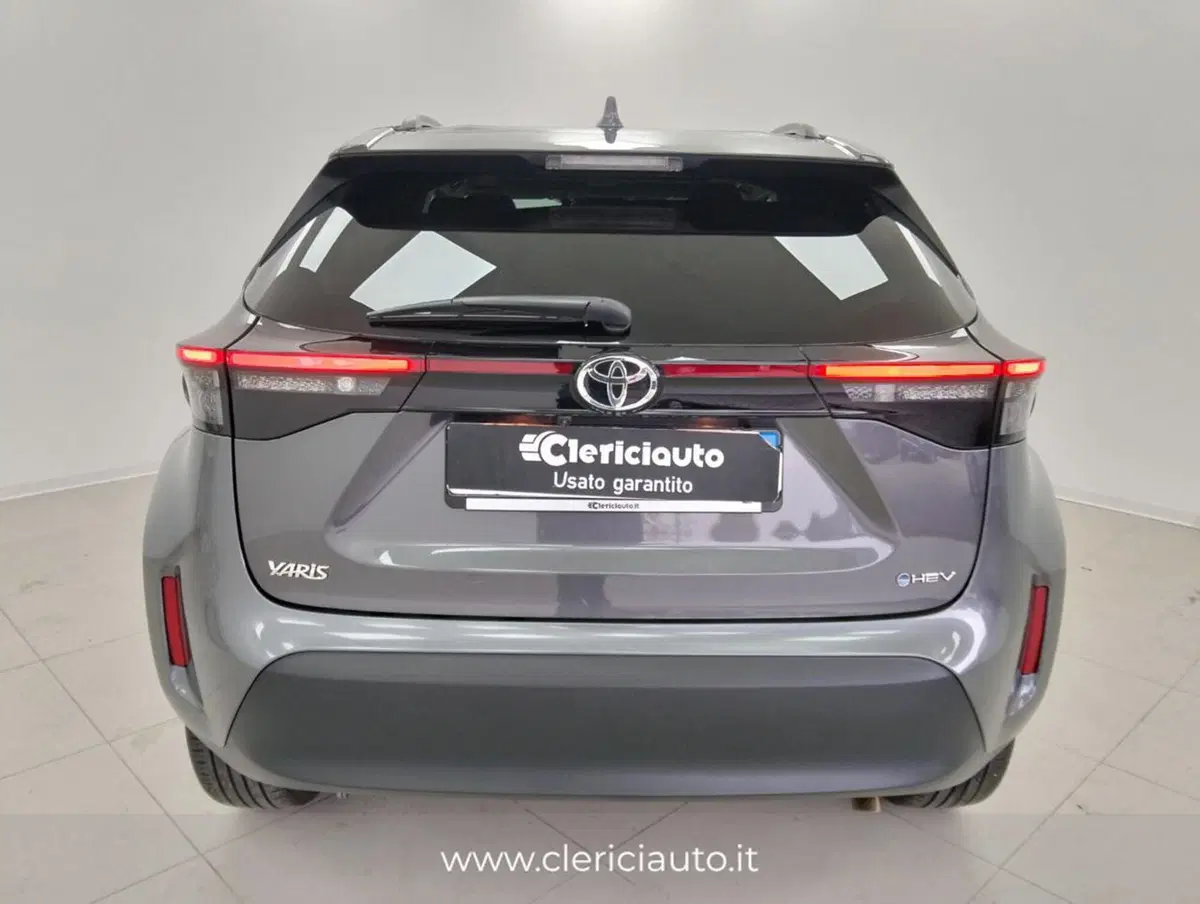 Toyota Yaris Cross usata a Como (7)