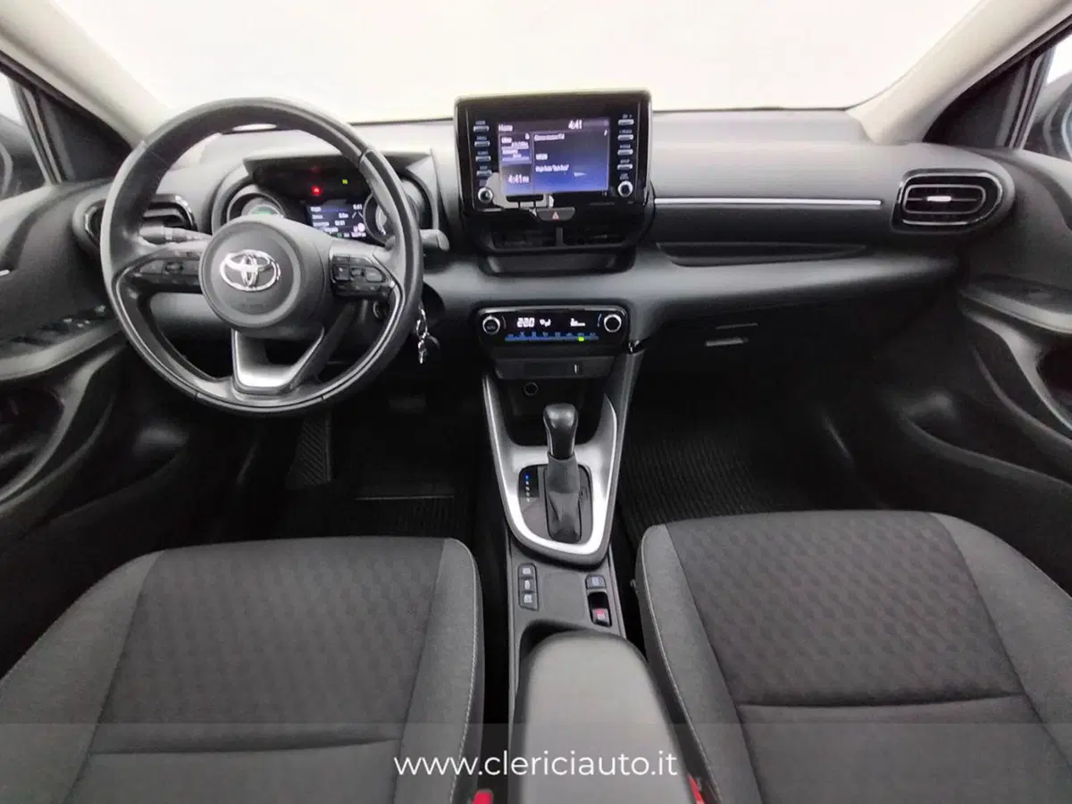 Toyota Yaris usata a Como (4)