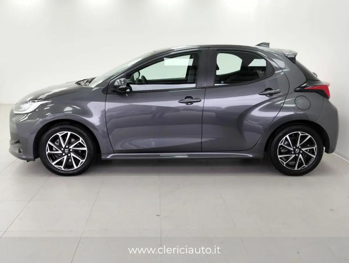 Toyota Yaris usata a Como (8)