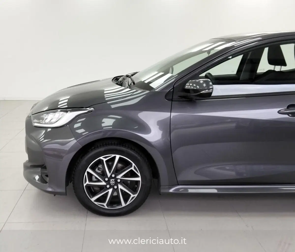 Toyota Yaris usata a Como (9)