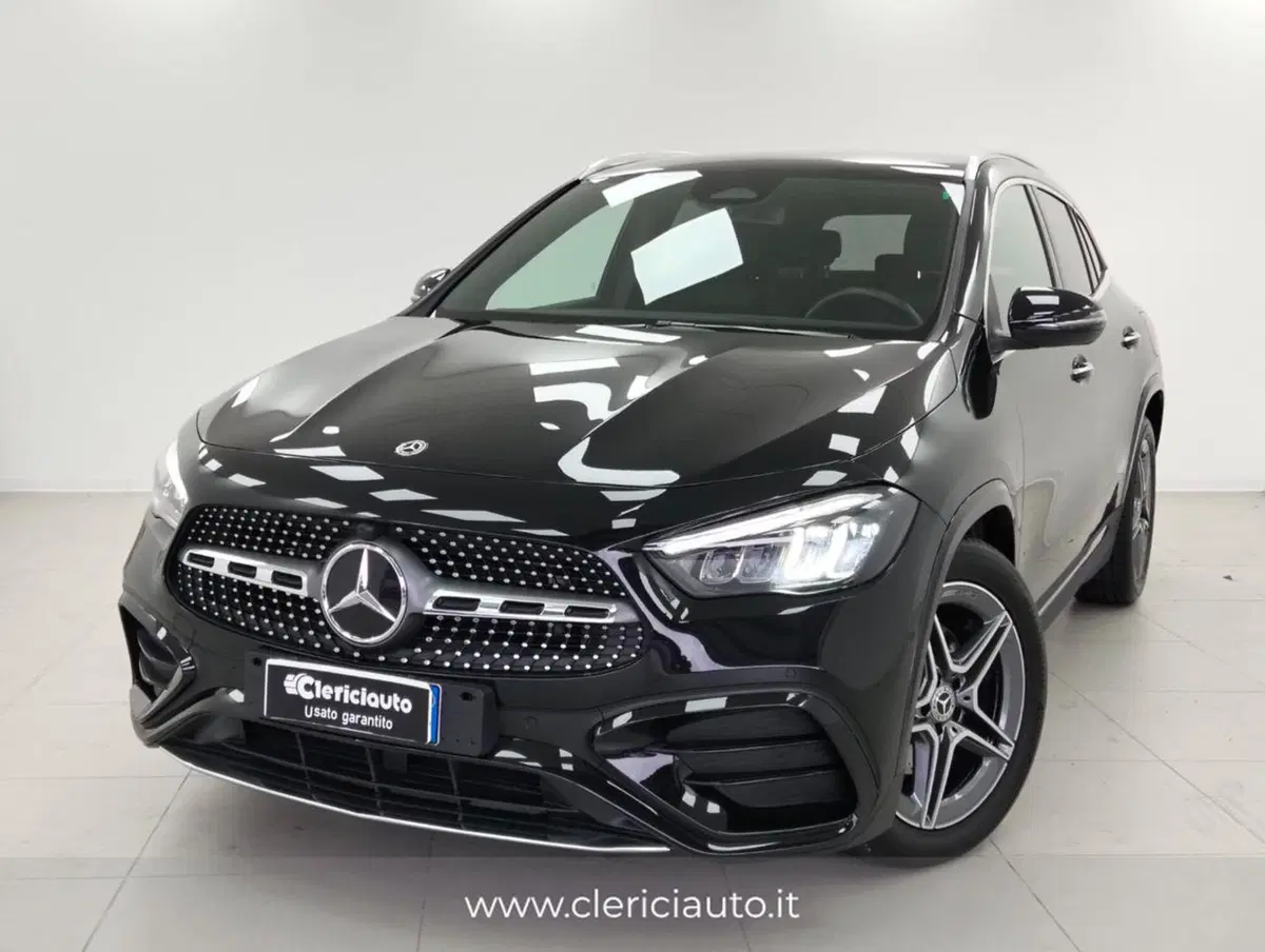 Mercedes-Benz GLA SUV usata a Como