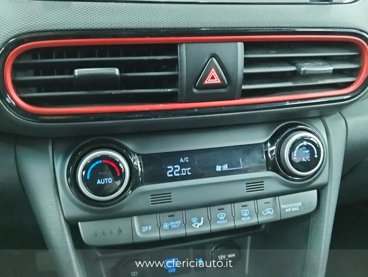 Hyundai Kona usata a Como (16)