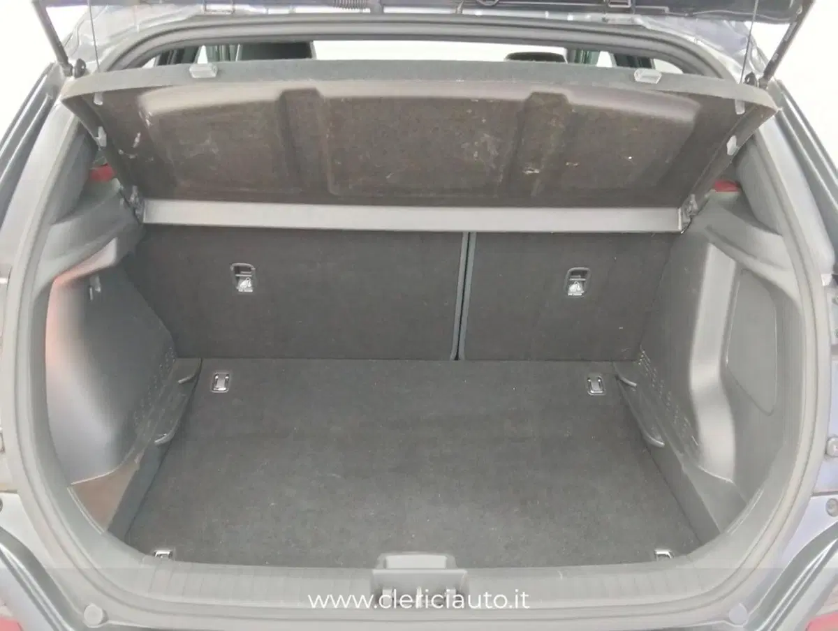 Hyundai Kona usata a Como (17)