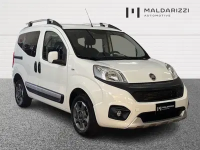 Fiat Fiorino qubo N1 1.3 mjt 95cv trekking del 2022 usata a Bari