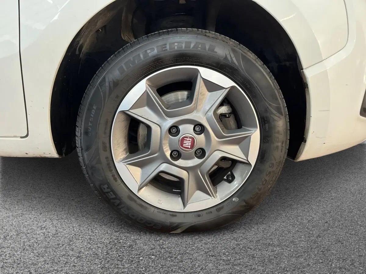 Fiat Fiorino usata a Bari (6)