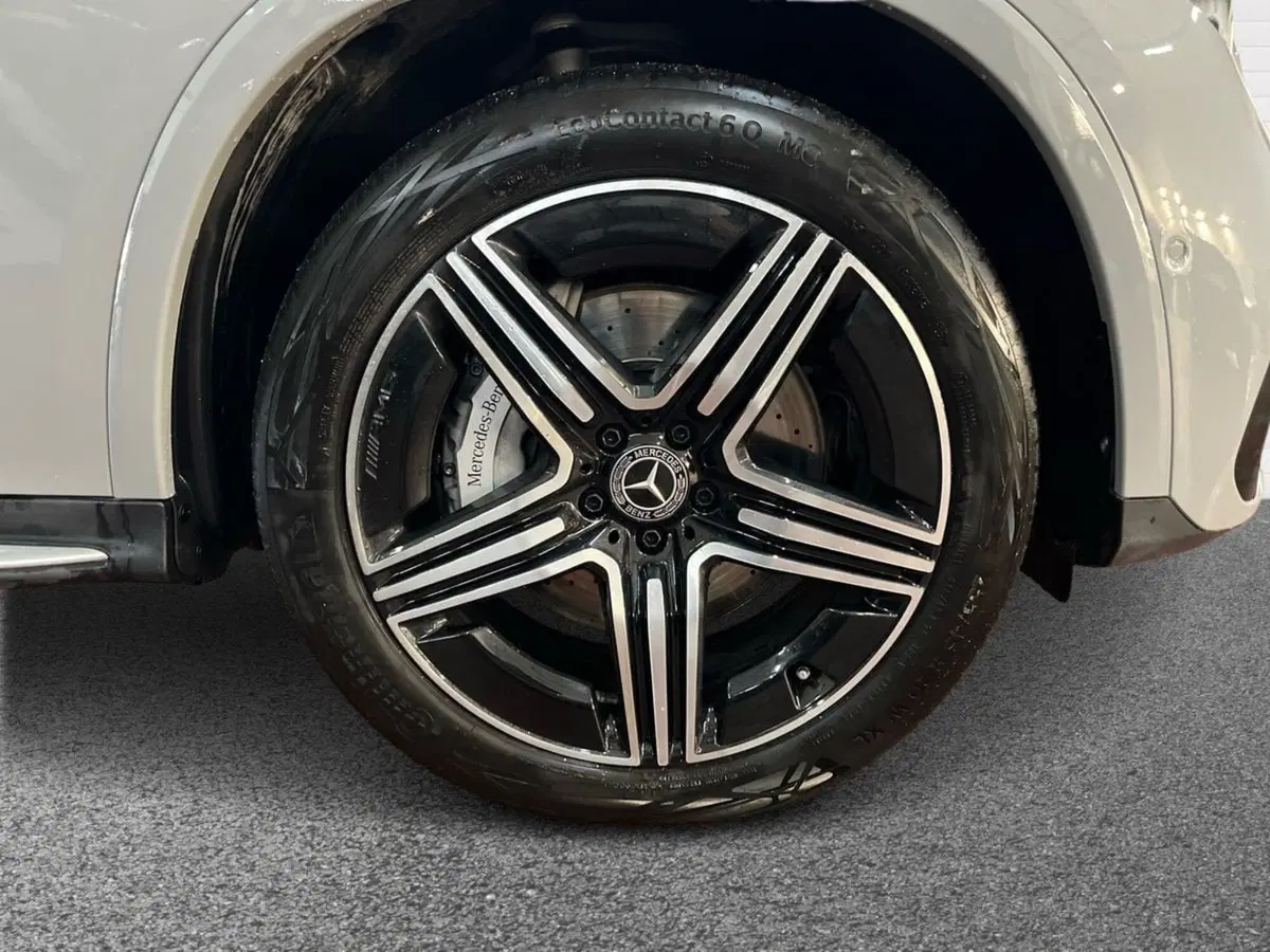 Mercedes-Benz GLC Coupé usata a Bari (6)