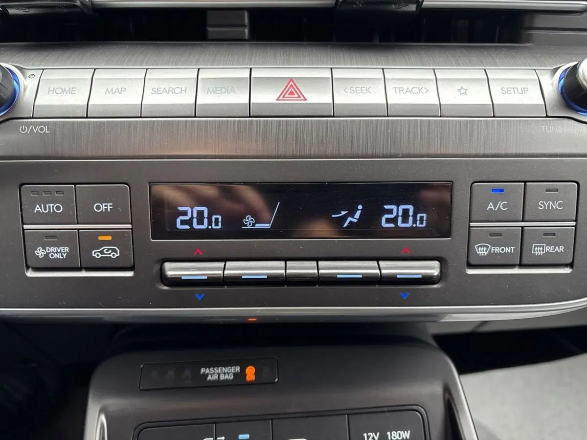 Hyundai Kona usata a Pescara (14)
