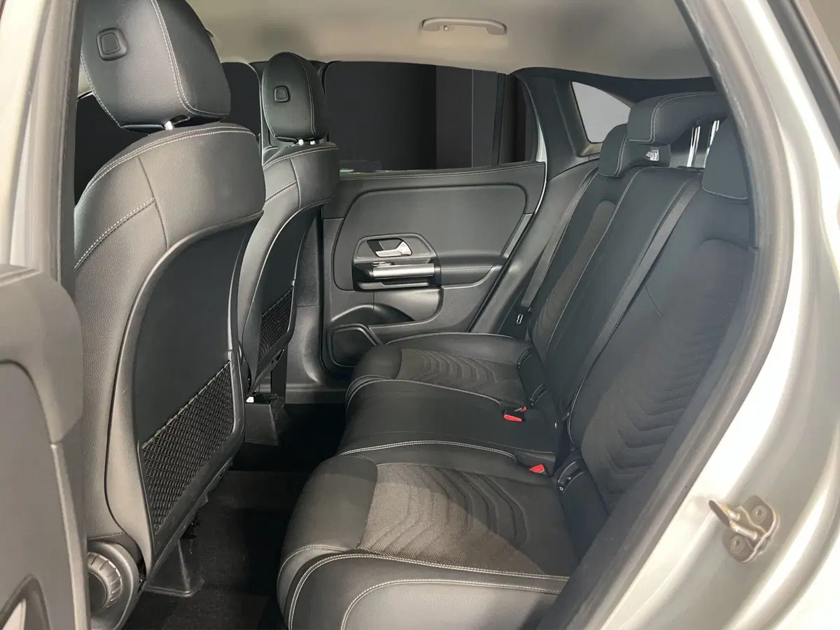 Mercedes-Benz GLA SUV usata a Cosenza (13)