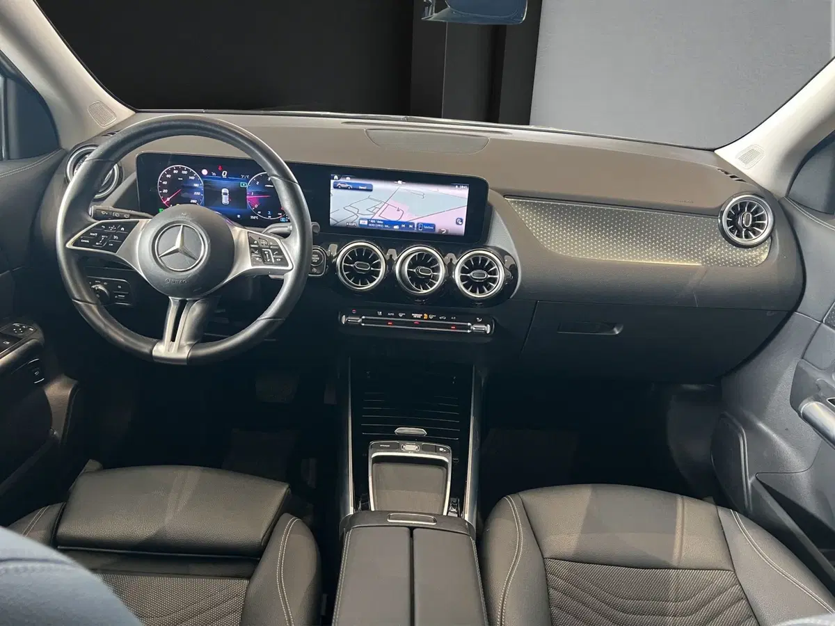Mercedes-Benz GLA SUV usata a Cosenza (14)