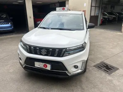 Suzuki Vitara 1.4h Cool 2wd del 2021 usata a Milano
