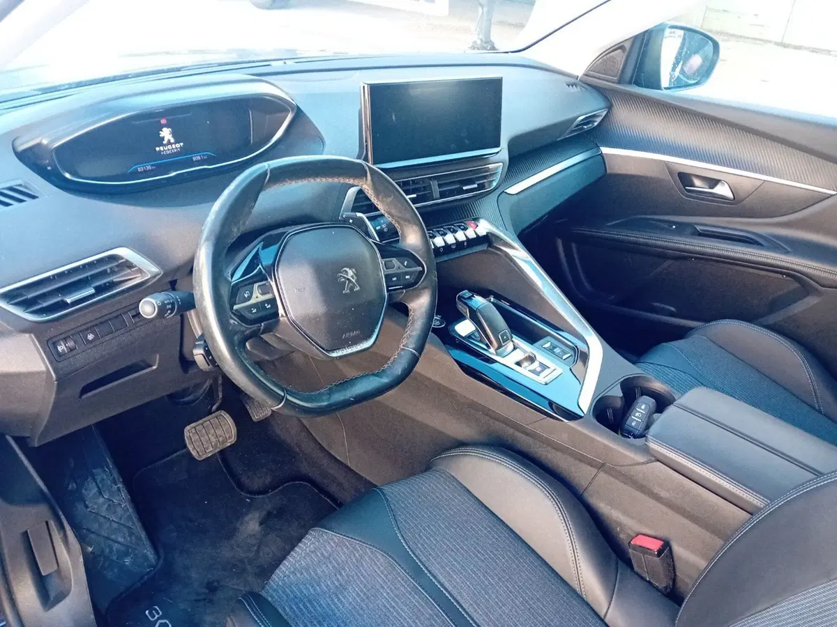 Peugeot 3008 usata a Pordenone (11)