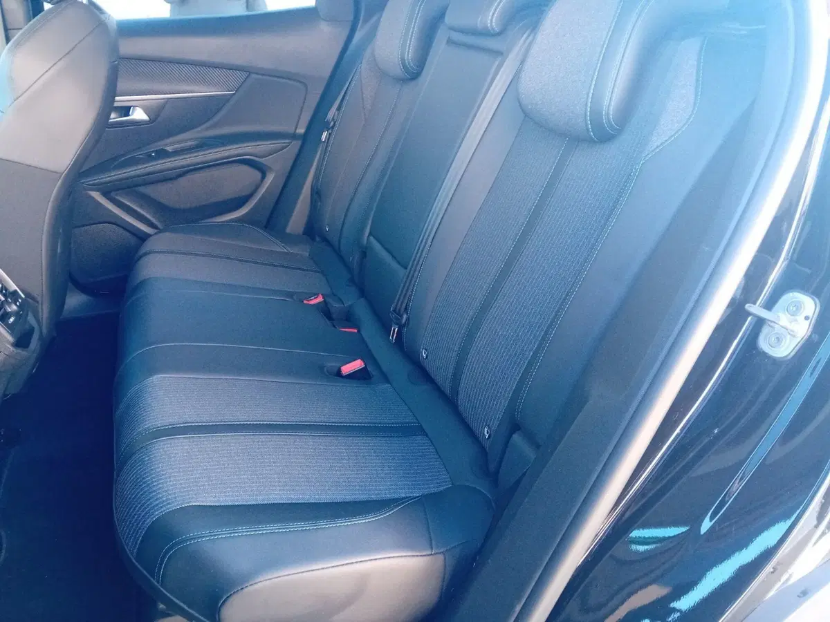 Peugeot 3008 usata a Pordenone (12)