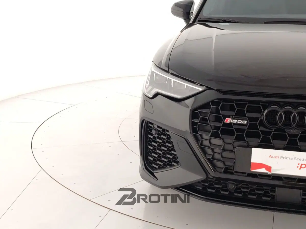 Audi RS Q3 Sportback usata a Massa-Carrara (5)