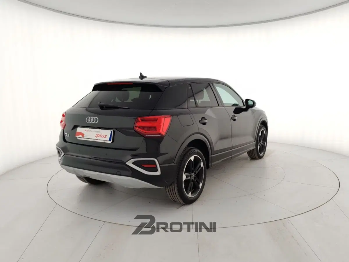 Audi Q2 usata a Massa-Carrara (3)