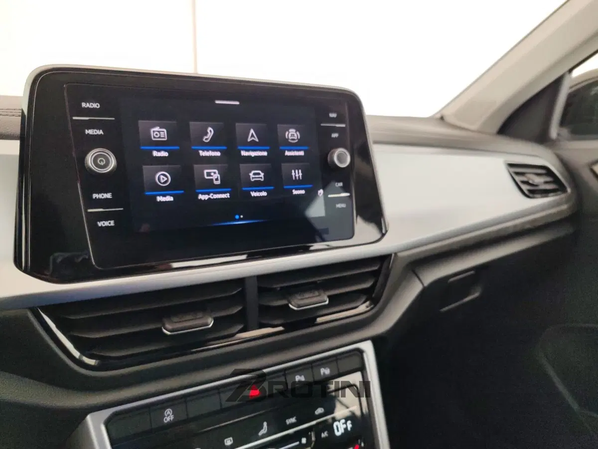 Volkswagen T-Roc usata a Massa-Carrara (12)